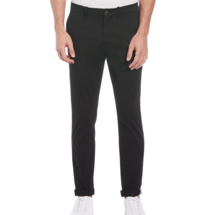 Pantalón chino de corte slim negro